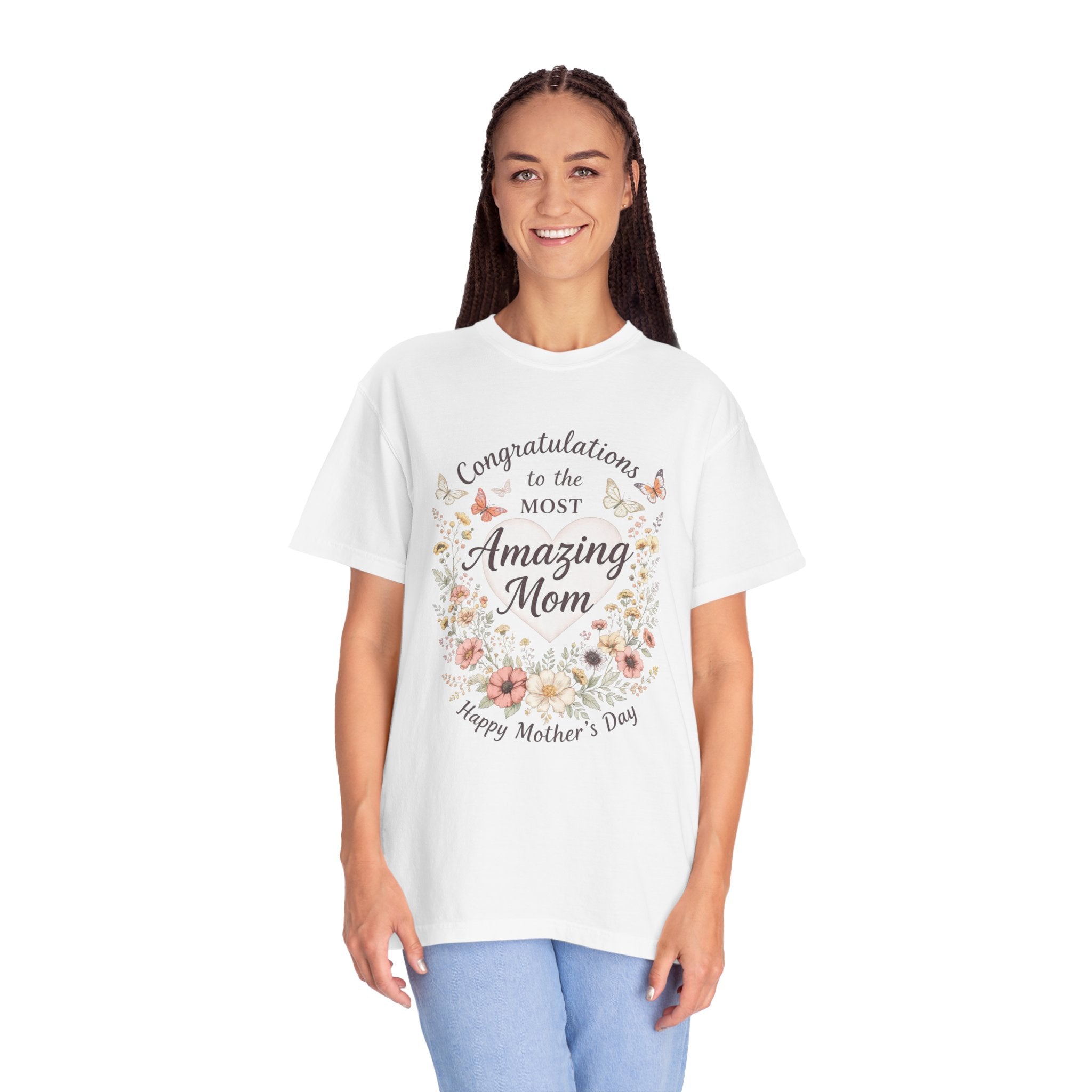 Amazing Mom Mother's Day Shirt, Floral Butterfly Mom Tee, Gift for Mom, Happy Mother's Day T-Shirt, Cute Mama Graphic Tee, Mom Gift Idea