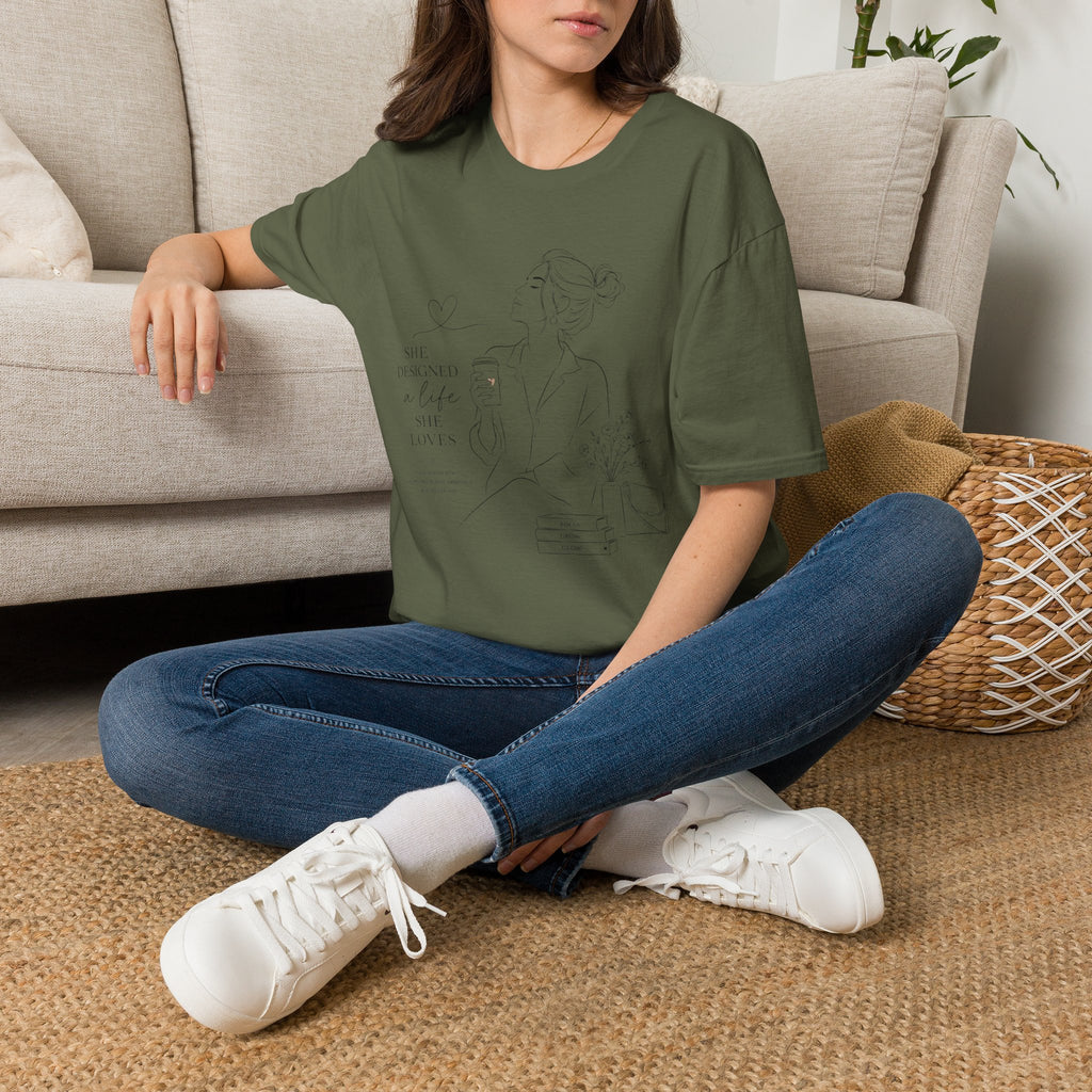 Minimal Line Art Floral T-Shirt — Delicate Botanical Tee