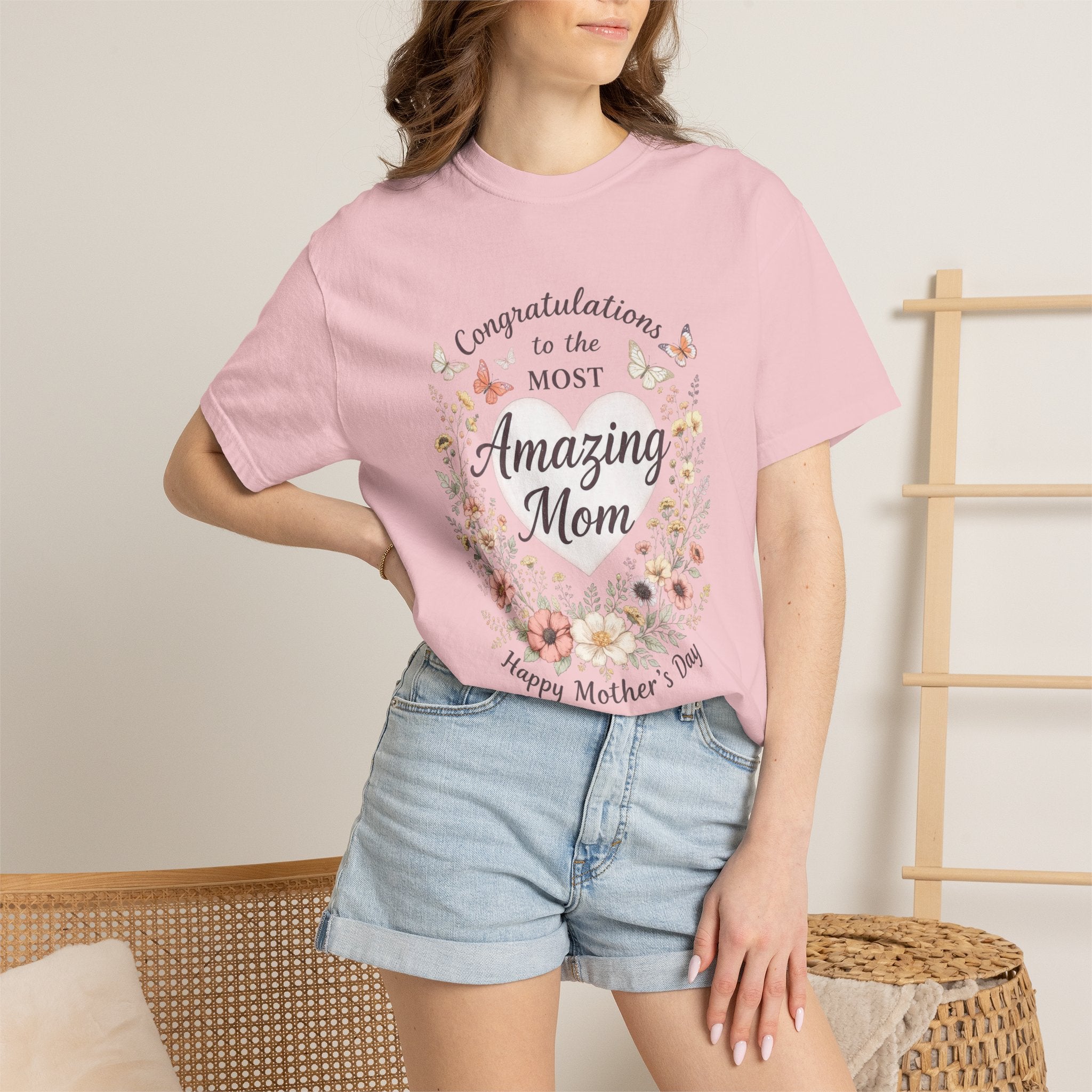 Amazing Mom Mother's Day Shirt, Floral Butterfly Mom Tee, Gift for Mom, Happy Mother's Day T-Shirt, Cute Mama Graphic Tee, Mom Gift Idea
