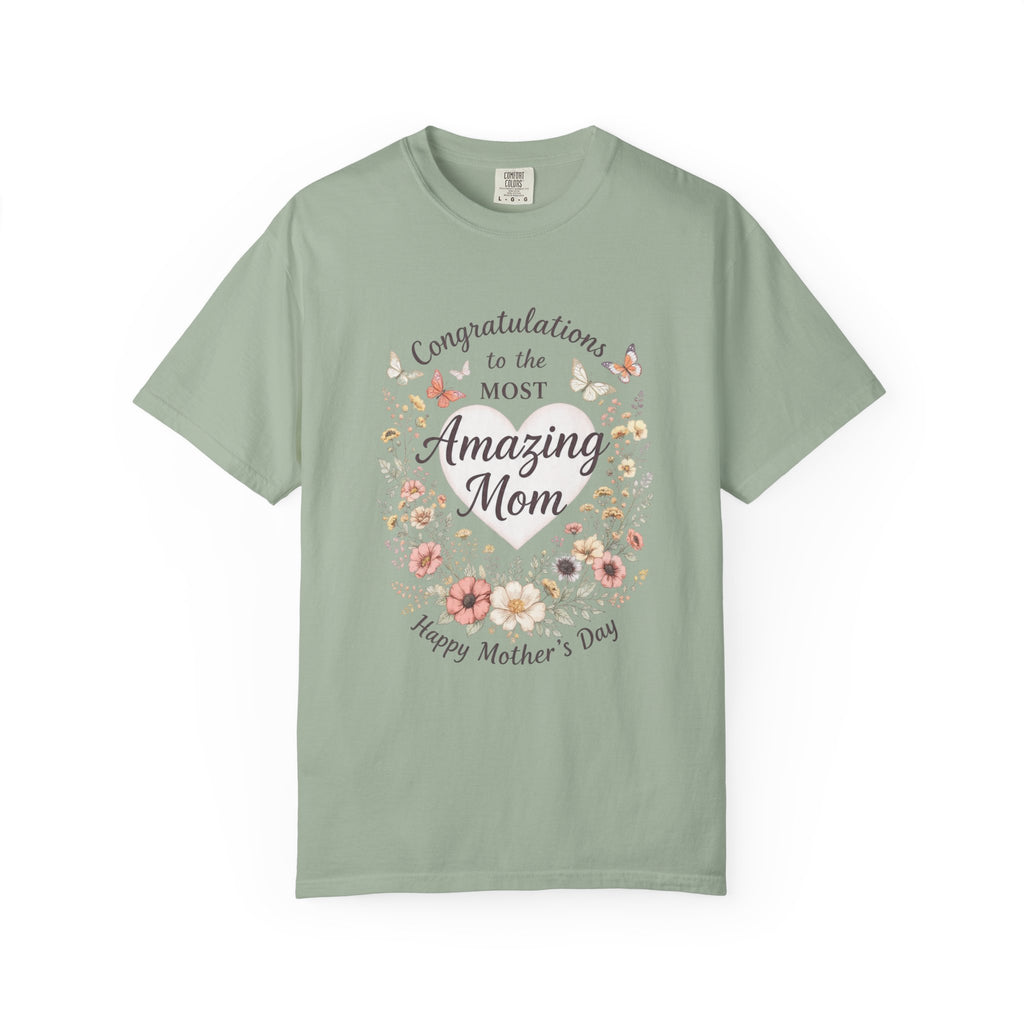 Amazing Mom Mother's Day Shirt, Floral Butterfly Mom Tee, Gift for Mom, Happy Mother's Day T-Shirt, Cute Mama Graphic Tee, Mom Gift Idea