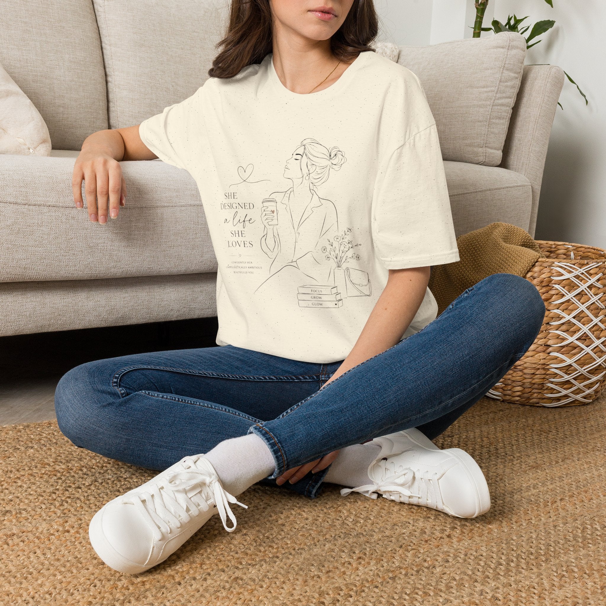 Minimal Line Art Floral T-Shirt — Delicate Botanical Tee